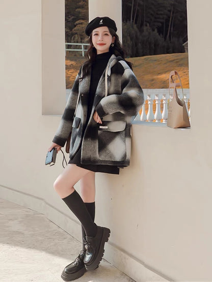Short hooded coat double-sided cashmere women's 2023 new black and white plaid woolen coat women's autumn and winter high-end sense