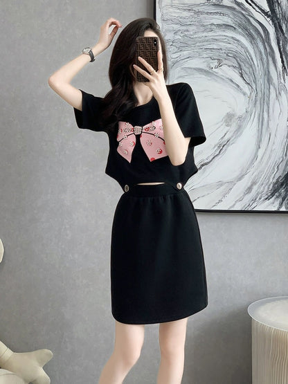 Complete set with age-reducing suit skirt, playful and lively, casual sports t-shirt dress for small people, two-piece summer suit for women