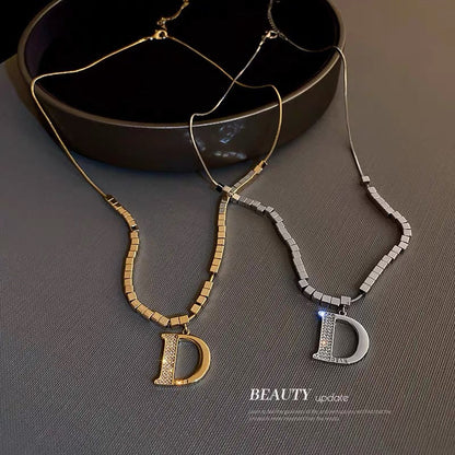 Real gold electroplated zircon letter D square necklace Korean ins cold style sweater chain autumn and winter fashion internet celebrity necklace