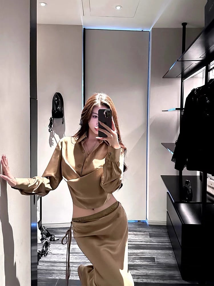 For Fay Golden Muse Temperament Waist Backless Shirt + Low Waist Hip Covering Half-length Skirt Satin Suit for Women