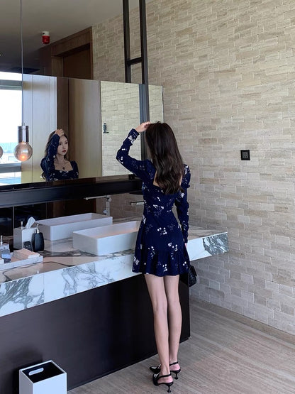 Juicecola French floral square neck dress for women spring and autumn new style ladylike temperament high-end light luxury dress D678