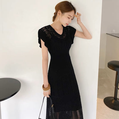 Korean chic elegant V-neck slim fit flying sleeve dress + square neck inner bottoming sleeveless suspender skirt for women