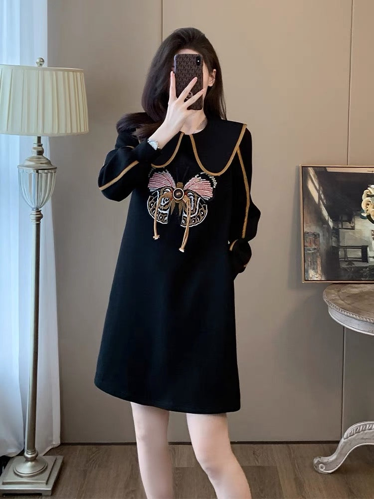 New autumn and winter fashionable temperament black dress women's Korean style loose doll collar slim long-sleeved age-reducing sweatshirt dress