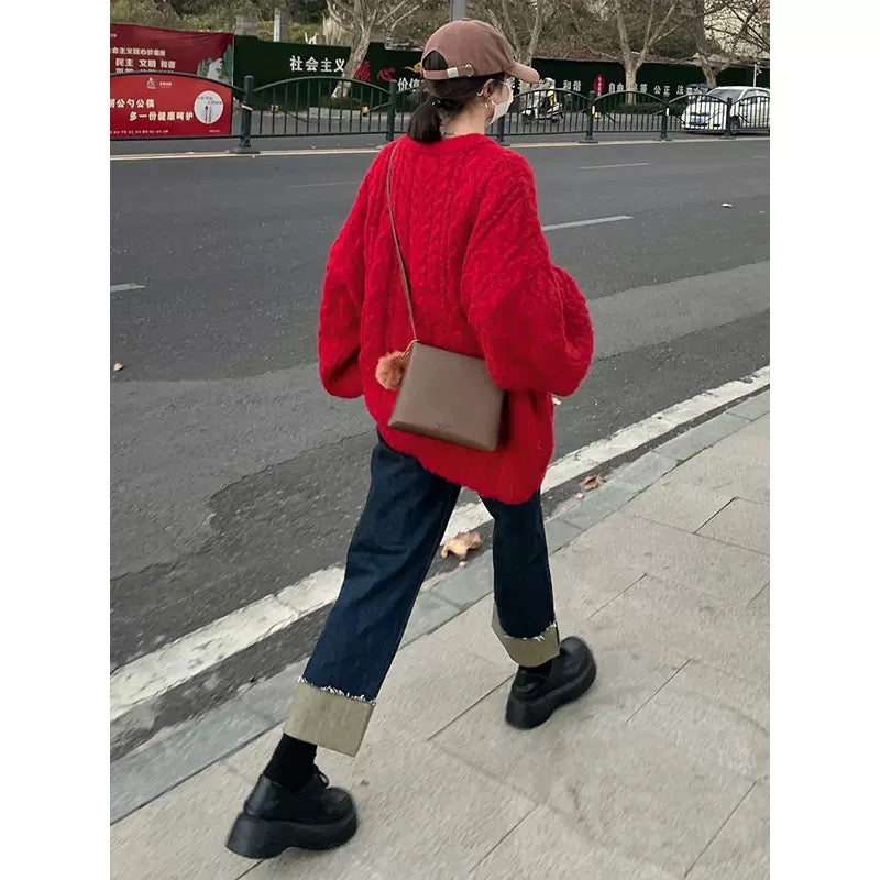 Christmas red twist warm long-sleeved knitted sweater for women in the year of birth, winter loose slimming lazy style pullover top T9590