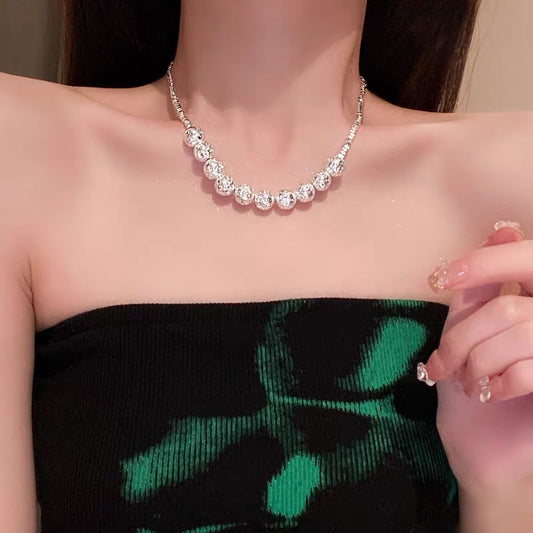 Fashionable and simple ins style round bead broken silver necklace personalized versatile clavicle chain internet celebrity light luxury high-end necklace for women
