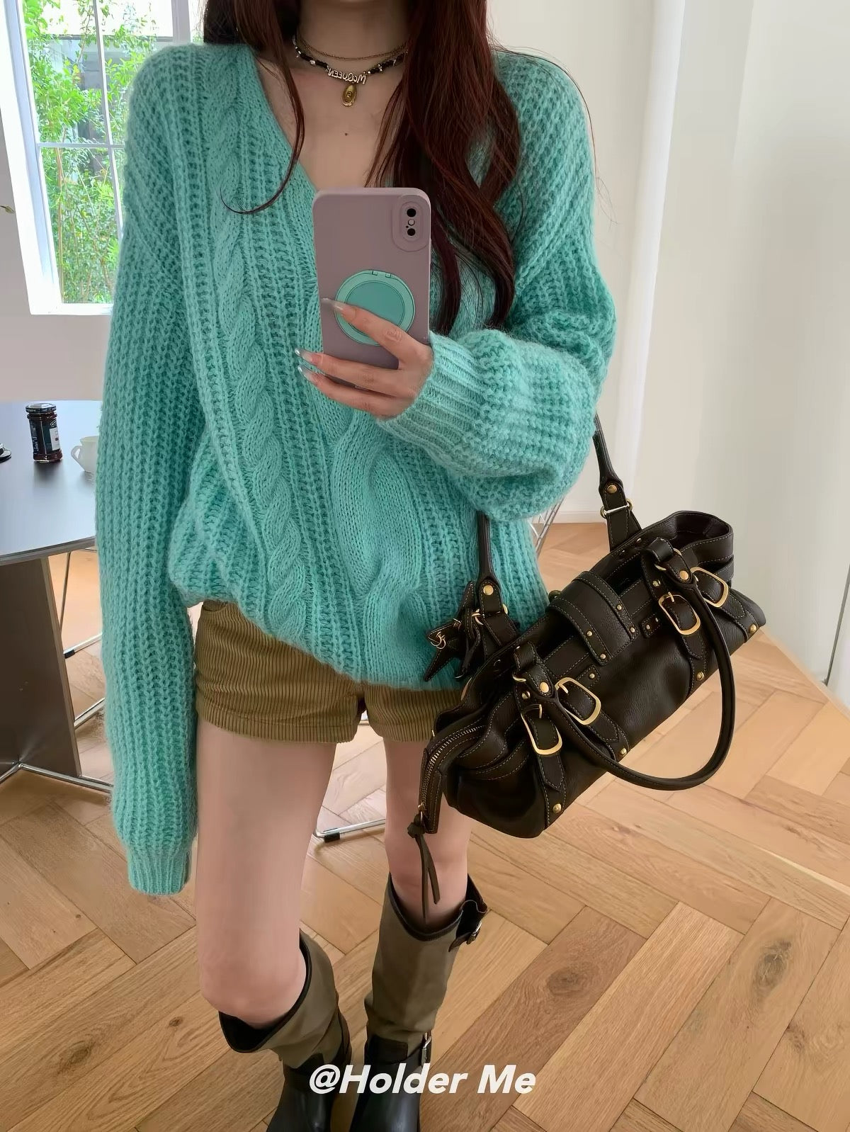 HOLDER South Korea 2026 New Collection: Women’s Relaxed-Fit V-Neck Cable-Knit Pullover – Effortless, Laid-back Style for Autumn