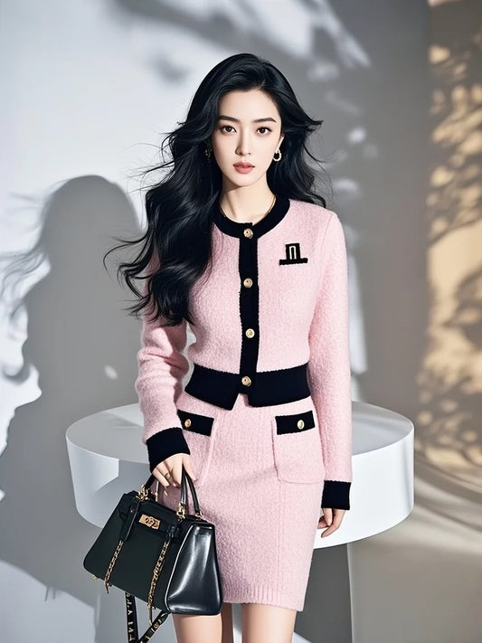 A complete set of autumn outfits for petite girls, with a youthful temperament and a style, pink knitted tops and skirts, professional suits