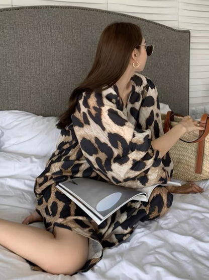 Spring and summer 2023 new style women's chic design high-end niche temperament French retro leopard print thin dress