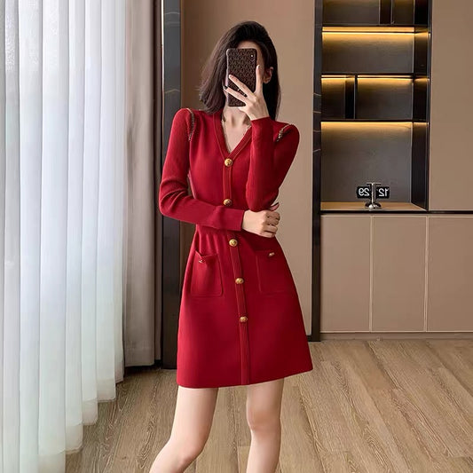 Xiaoxiangfeng red dress 2023 new winter women's high-end inner wear temperament slim knitted skirt for women