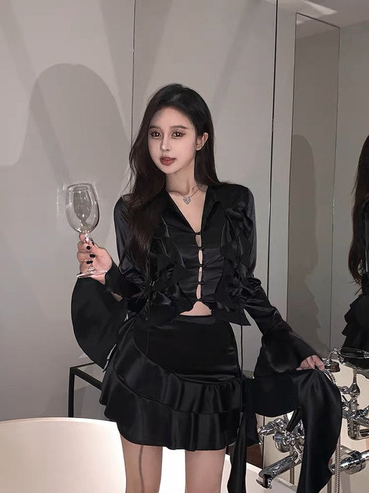 High-cold Royal Sister Style Suit for Women Autumn Ruffled Air Quality Top Hot Girl Looks Slim and Covers Hips Short Skirt Two-piece Set