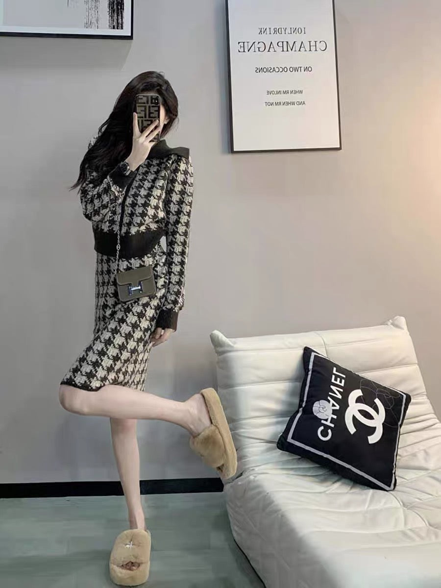 Xiaoxiangfeng fashion suit for women 2023, ladylike temperament, light luxury houndstooth bag hip skirt, knitted cardigan two-piece set (B1516)