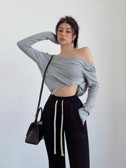 liviahome cross backless long-sleeved T-shirt top for women autumn loose slimming pure lust hot girl dancing cover-up (T210)