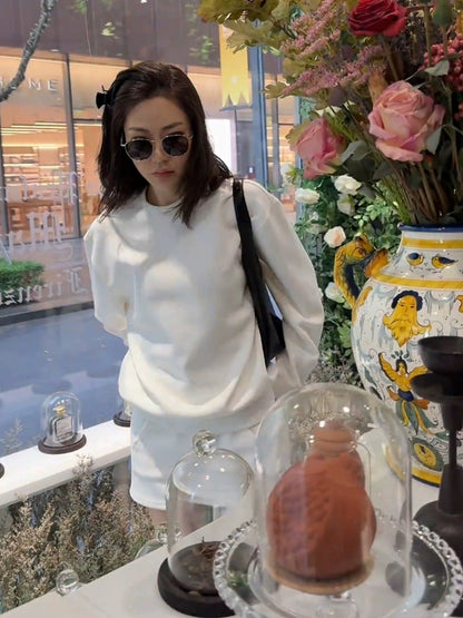 2024 new autumn and winter sports style white salt style casual and versatile round neck sweatshirt and short skirt two-piece simple set