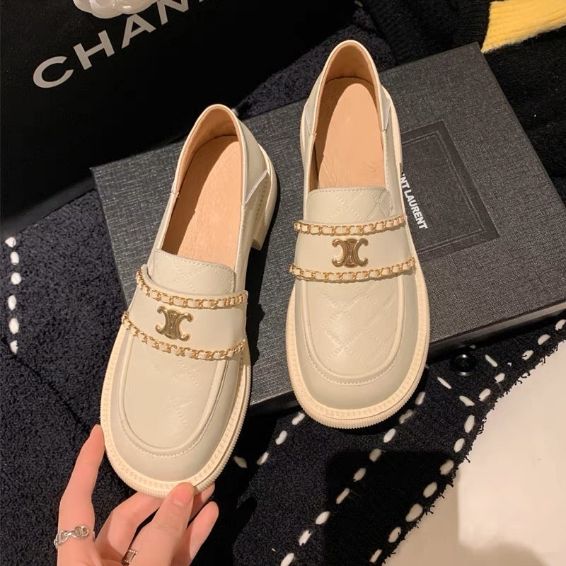 Xiaoxiangfeng stepping on heel loafers super comfortable round toe thick bottom flat heel women's shoes soft leather college white spring new style