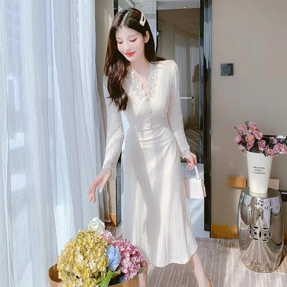 lolita early autumn knitted v-neck dress women's 2022 new high-end temperament small skirt