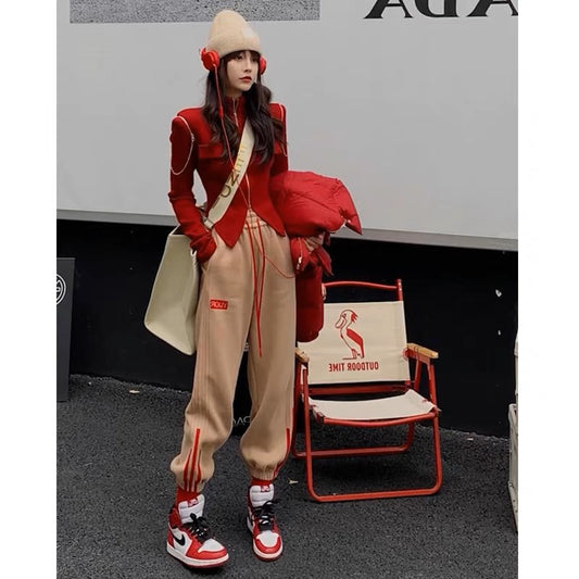 Red sports casual suit for women in autumn and winter New Year clothes, high-end fashionable velvet sweatshirt and leggings pants two-piece set