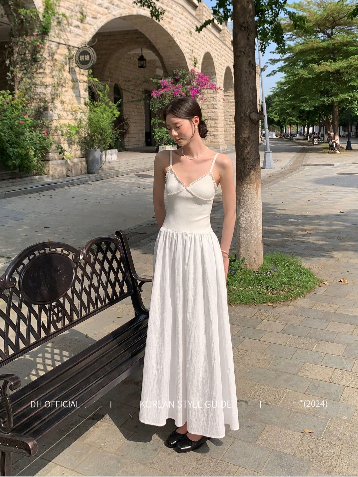 DH OFFICIAL Big Flower [Lisbon Summer] Flying in the White Clouds Spliced Suspender Dress