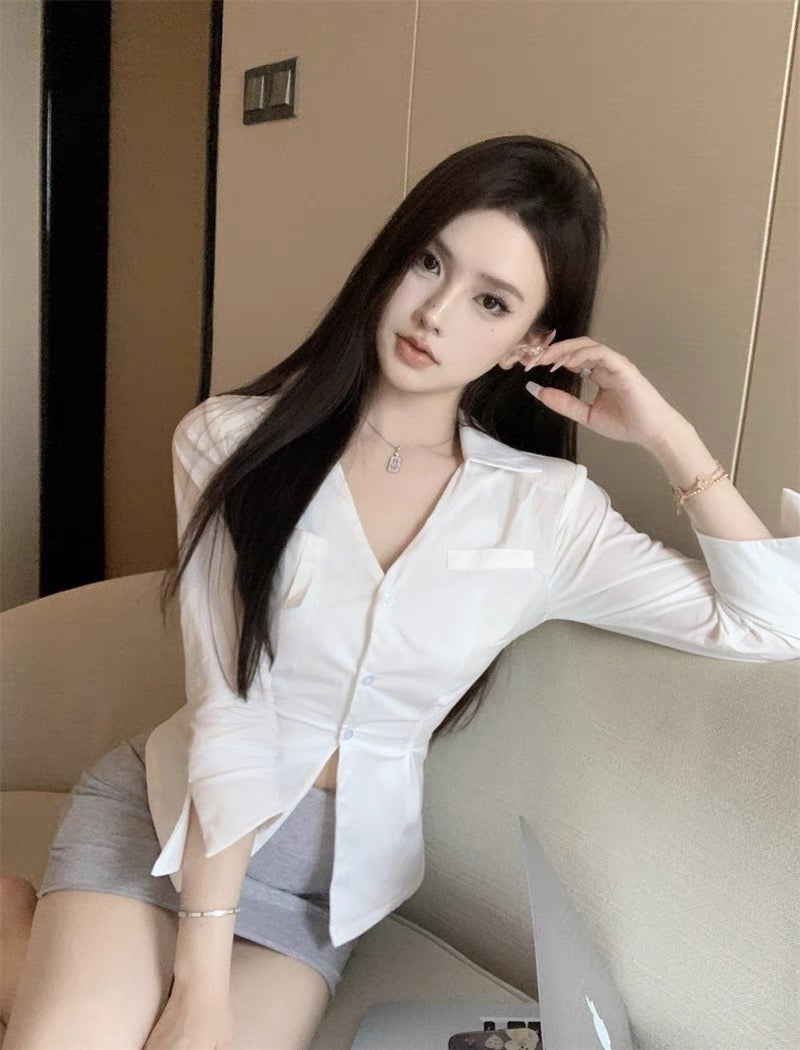 French hot girl polo collar white temperament shirt women's high-end design sense niche three-quarter sleeve short top early autumn