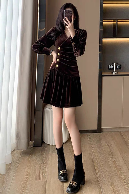 Spring 2023 new Christmas women's skirt French style velvet dress women's autumn and winter inner skirt
