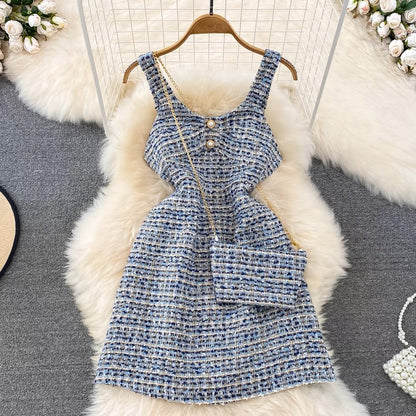 Age-reducing sweet suspender skirt 2023 autumn and winter small fragrance style waist slimming sleeveless tweed a-line dress