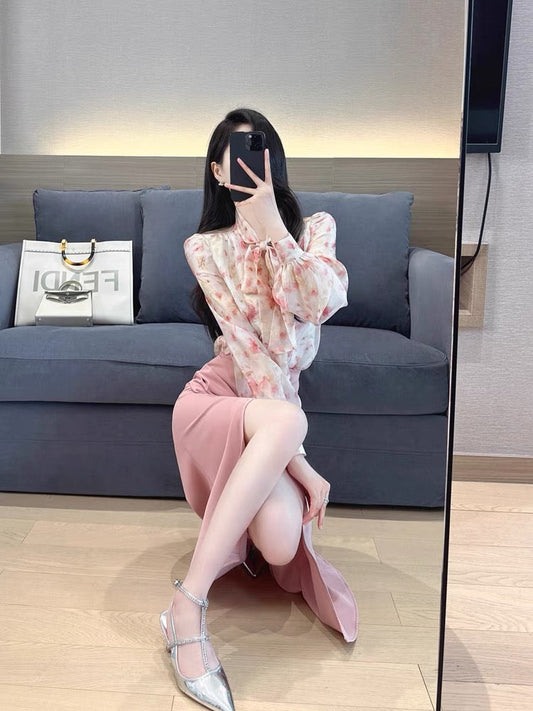 Autumn clothes are matched with a complete set of fashionable 2023 new Korean drama outfits, dignified and atmospheric salt-based light and mature floral two-piece sets (S5550)