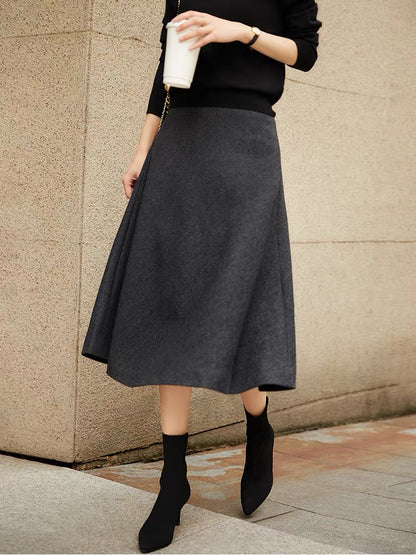 Xiaohange い Autumn and winter Hepburn style large swing woolen A-line skirt small dress umbrella skirt QZH566682VG#