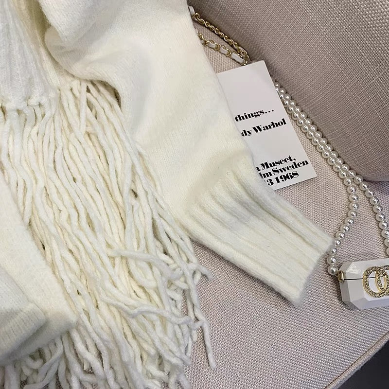 Korean style lazy style white round neck sweater for women autumn and winter design niche fashionable personality tassel sweater top