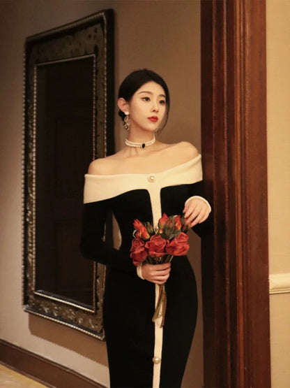 Thirteen and Little Slim Knitted Dress Women's Autumn and Winter Color Block Slit Style French One Shoulder Skirt