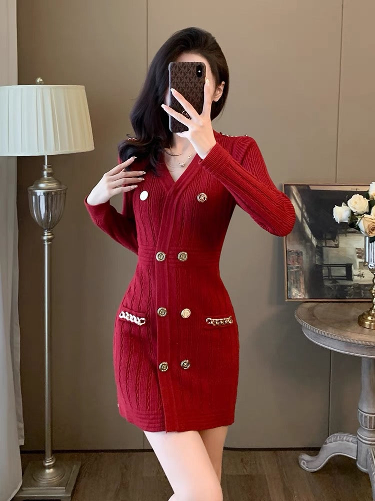 Lady style V-neck zodiac year knitted little red skirt women's autumn and winter new design double-breasted hip-hugging dress D7794