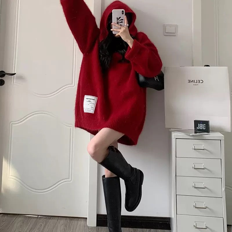 High-end fashionable red sweater for women in autumn and winter, lazy style hooded sweater, loose soft waxy top, trendy T9498