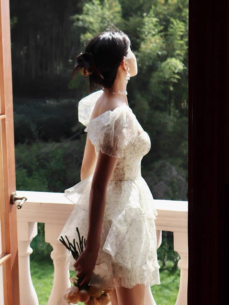 Thirteen and Little Floral Dress Female Summer Temperament Square Neck Short Puff Sleeve Princess Petit Skirt Cake Dress