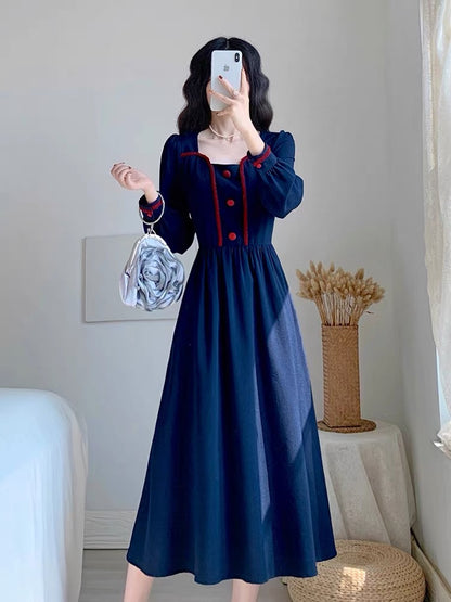 Autumn 2023 new women's skirt French romantic retro long-sleeved Hepburn style fashion high-end temperament dress