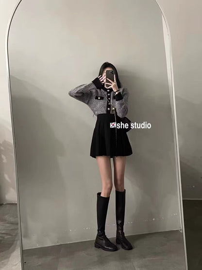 2023 new autumn and winter Korean style contrasting color metal buckle small fragrant knitted top + high waist pleated skirt suit for women