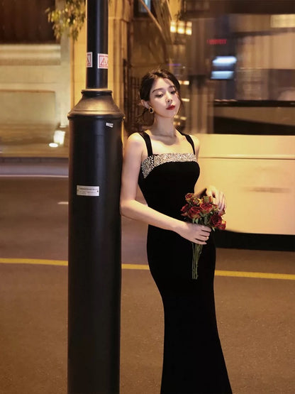 Thirteen and Little French Velvet Dress Women's Autumn and Winter Camisole Diamond-encrusted Elegant Evening Dress