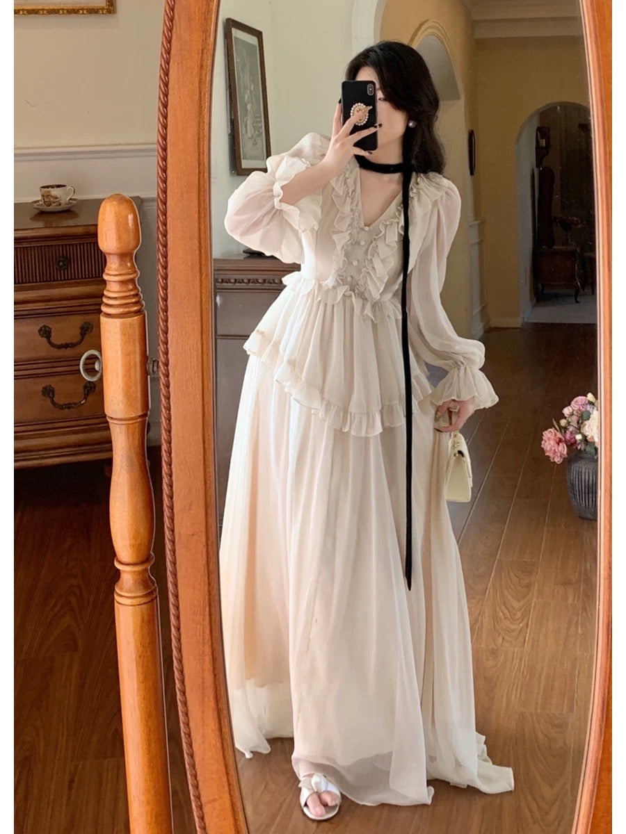 Tang Gongzi, palace-style French white dress, high-end niche, ruffled waist and drapey fairy dress