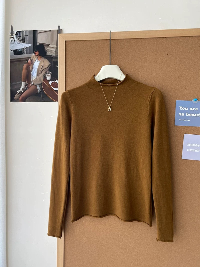 Retro soft and sticky cashmere rolled-edge turtleneck knit sweater for women, autumn and winter, gentle and versatile layering base layer top.