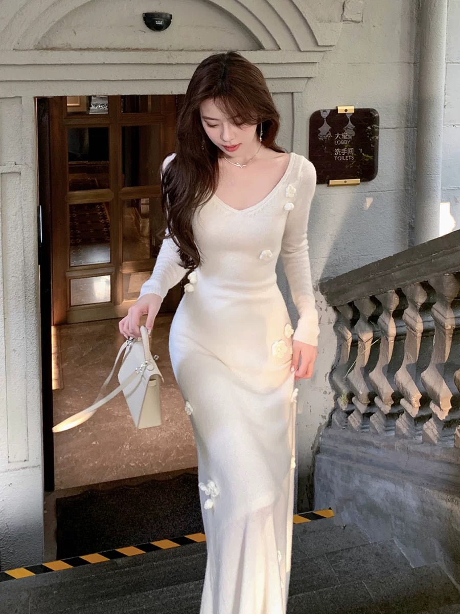 ByYou fully handmade floral wool white v-neck knitted dress long waisted thickened inner sweater skirt