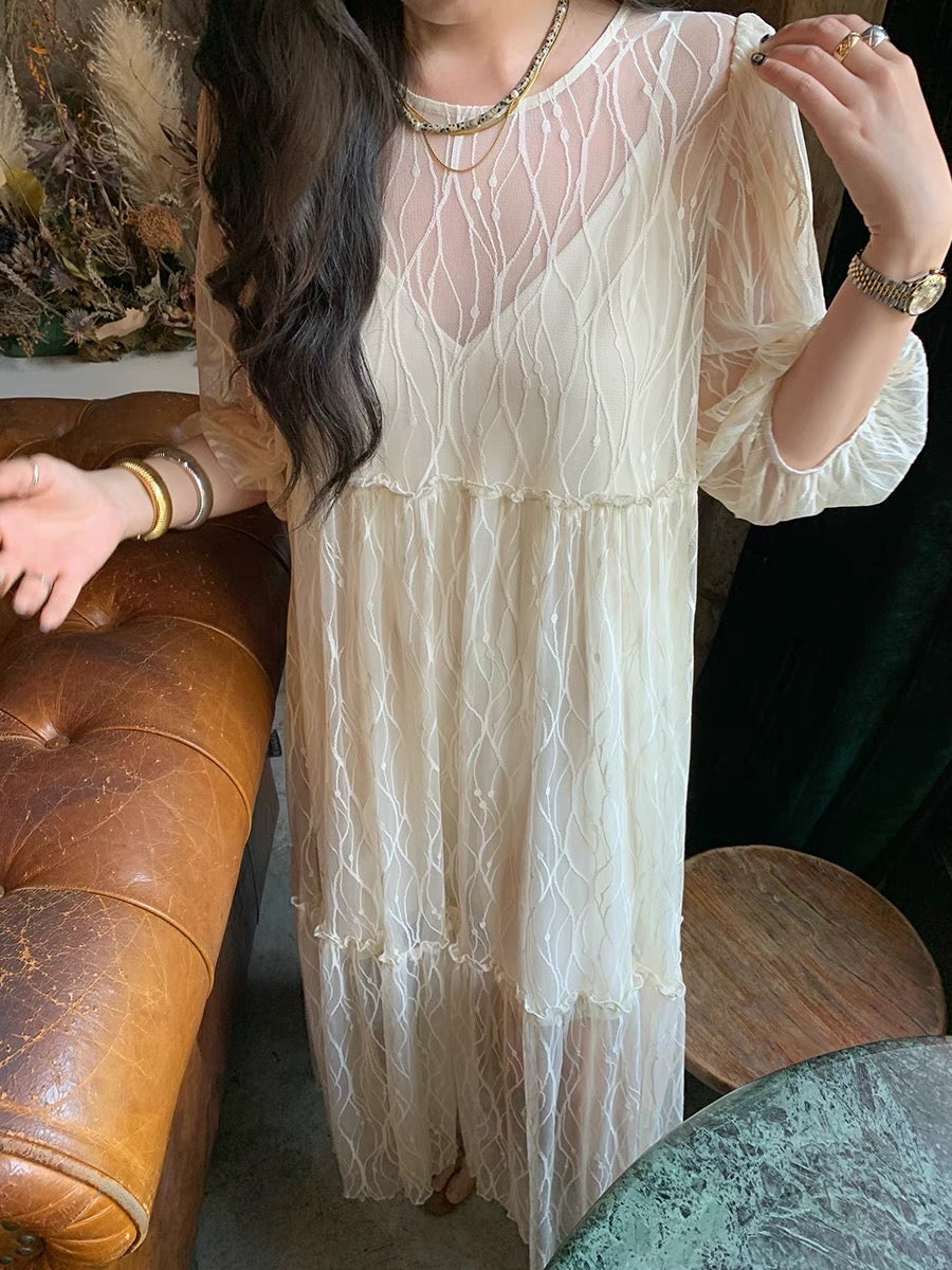 Ren Xiaoyi's vacation wind fairy long skirt net gauze French temperament unique design beige dress female high-end sense