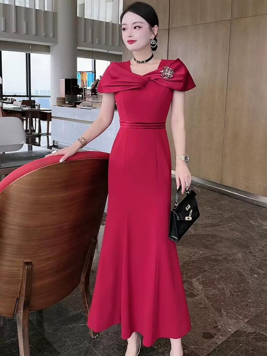 2024 Spring Elegant Feminine Slim Mermaid Banquet Dress Long Dress Noble Shoulder Goddess Dress