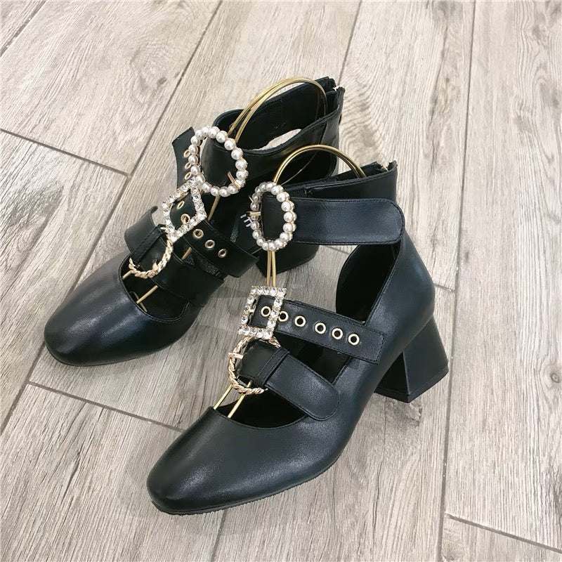 European and American Spring and Autumn High Heels 2023 New Sandals Female Internet Celebrities Sexy Pearl Rhinestone Hollow Thick Heel Roman Shoes