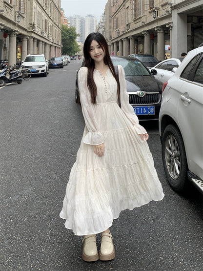 Platycodon French white long-sleeved dress for women spring 2024 new high-end waist slimming long dress