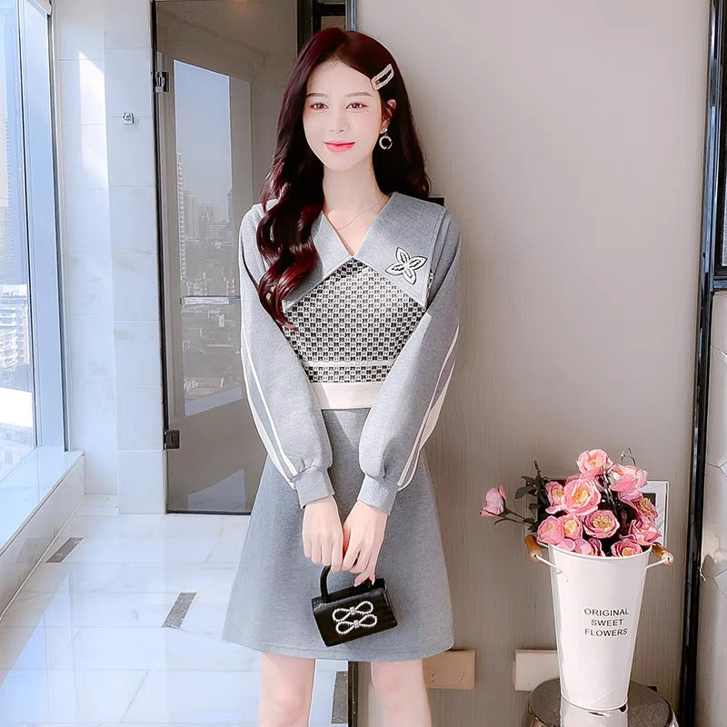 Lolita fake two-piece petite dress women's spring 2023 new design waist style sweatshirt skirt