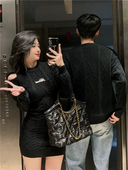 Couple clothing autumn and winter 2023 new ins super hot sweater dress for one man and one woman Korean style French sweater trend