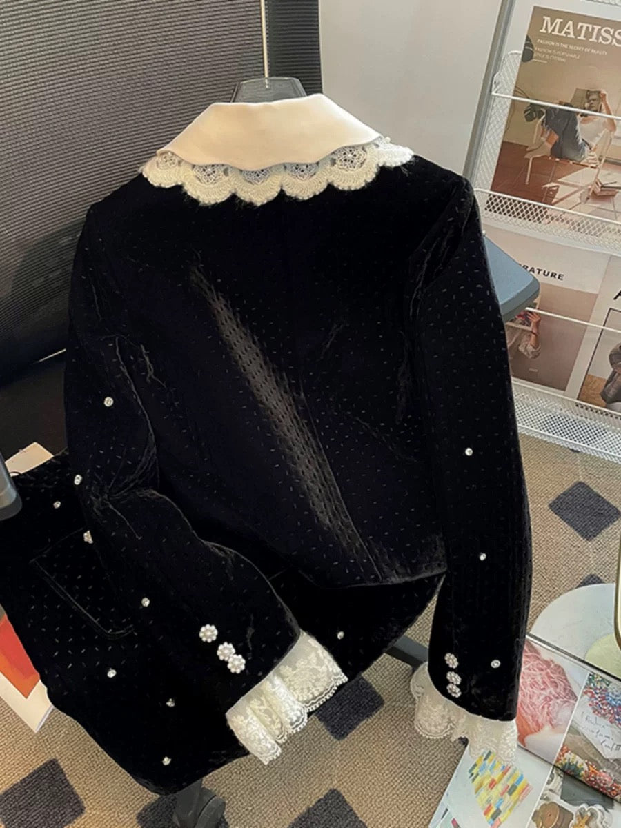 2023 new autumn style temperament diamond velvet short jacket women's skirt lace splicing small fragrance two-piece suit