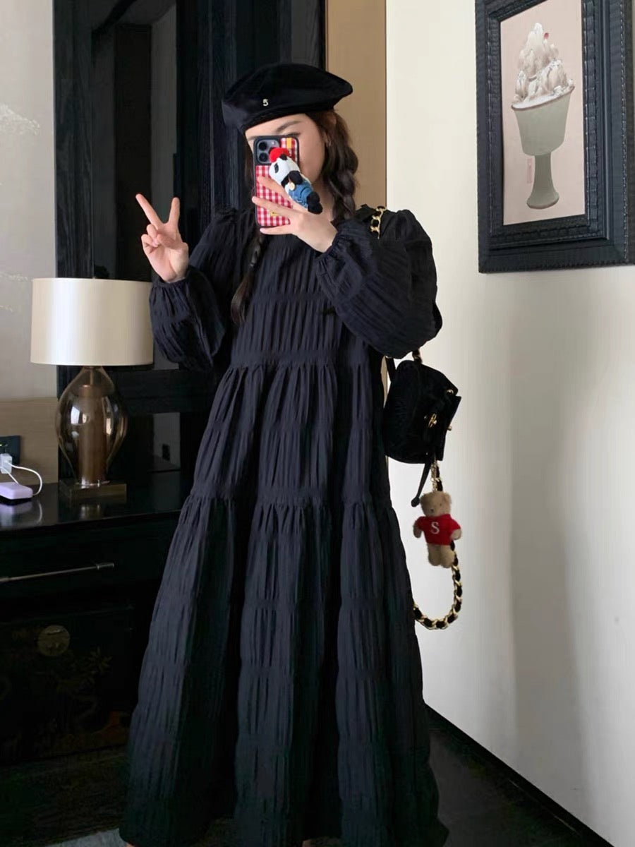 Black textured dress autumn women's 2023 new French retro light mature Hepburn style long A-line skirt trendy