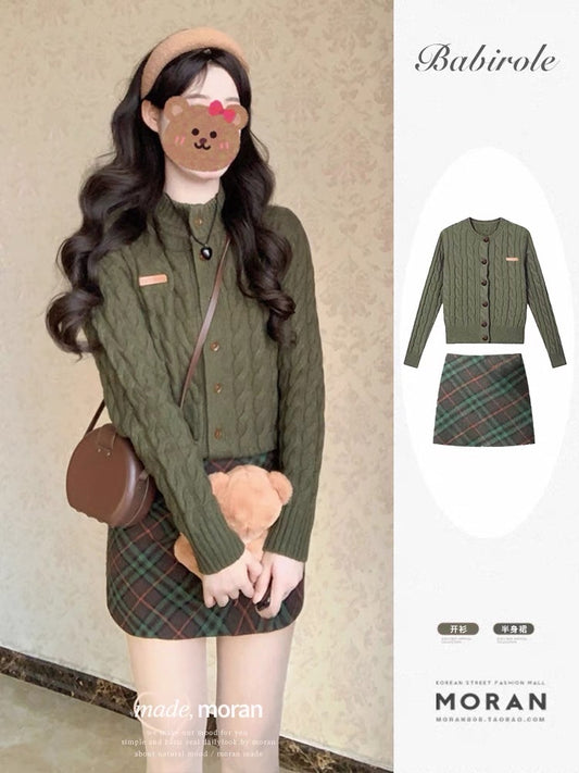 Milk retro green knitted cardigan sweater coat plaid skirt two-piece suit female small man autumn gentle