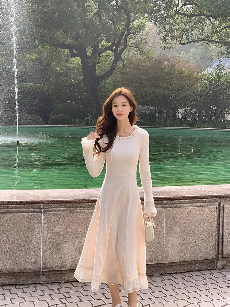 WITHMXBOOM Huihuijia slim long-sleeved dress for women in autumn and winter with a French design and elegant long skirt