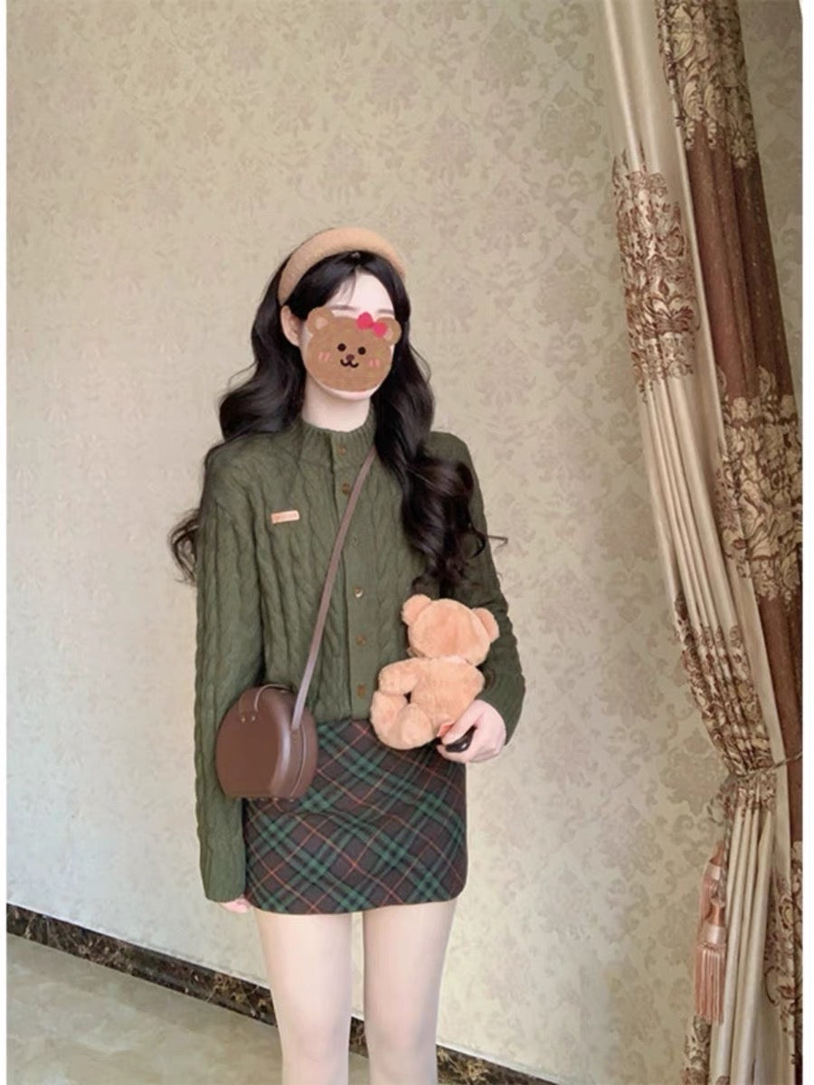 Milk retro green knitted cardigan sweater coat plaid skirt two-piece suit female small man autumn gentle