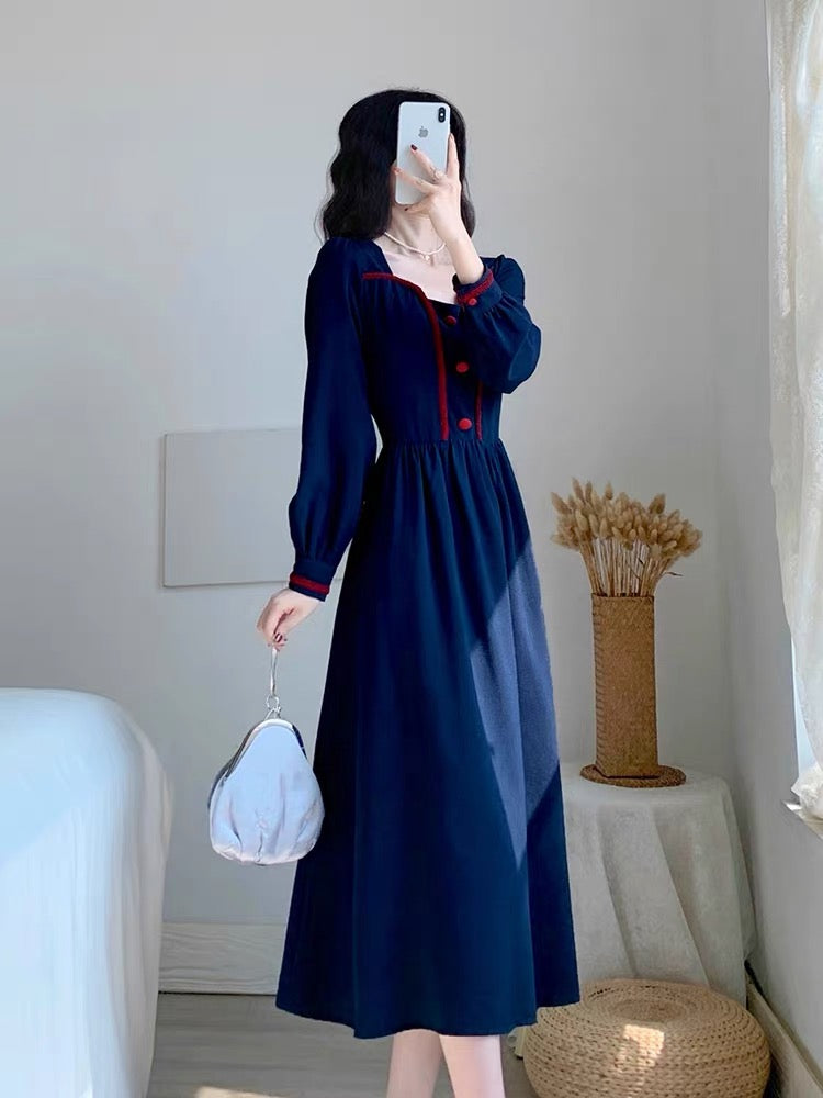 Autumn 2023 new women's skirt French romantic retro long-sleeved Hepburn style fashion high-end temperament dress