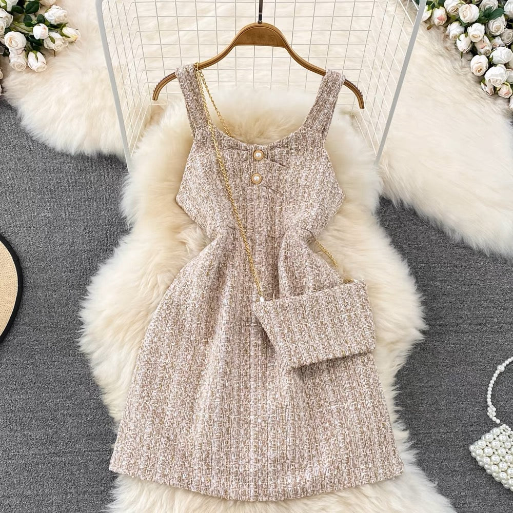 Age-reducing sweet suspender skirt 2023 autumn and winter small fragrance style waist slimming sleeveless tweed a-line dress